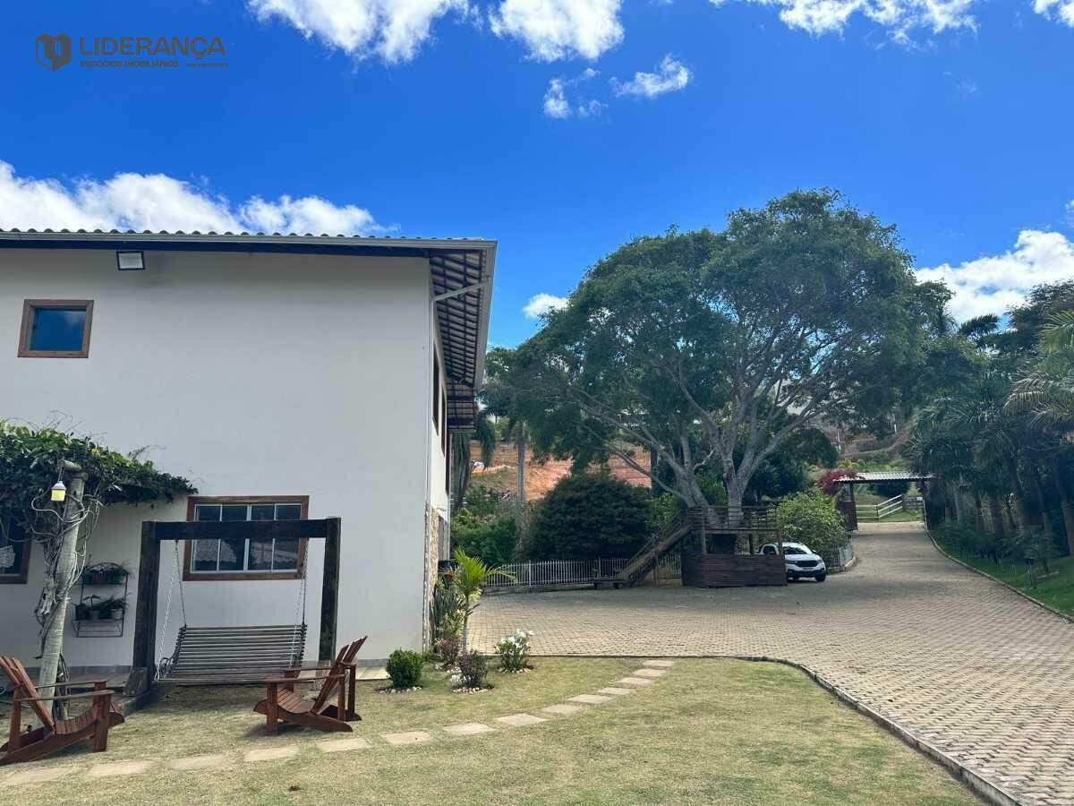 casa em condomínio à venda no Condomínio Fazendinha Vale das Águas: 