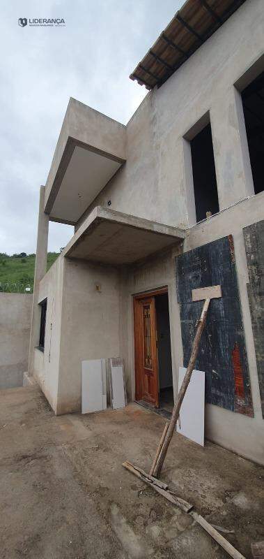 casa à venda no Dário Grossi: 