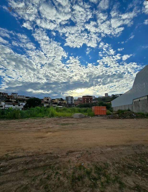 lote à venda no Zacarias: 