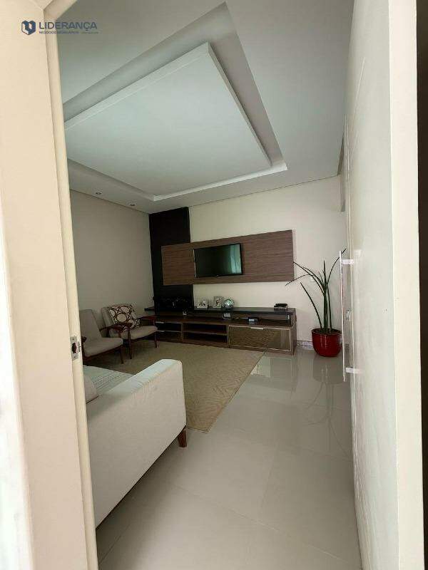 casa à venda no Moacir Maria: 