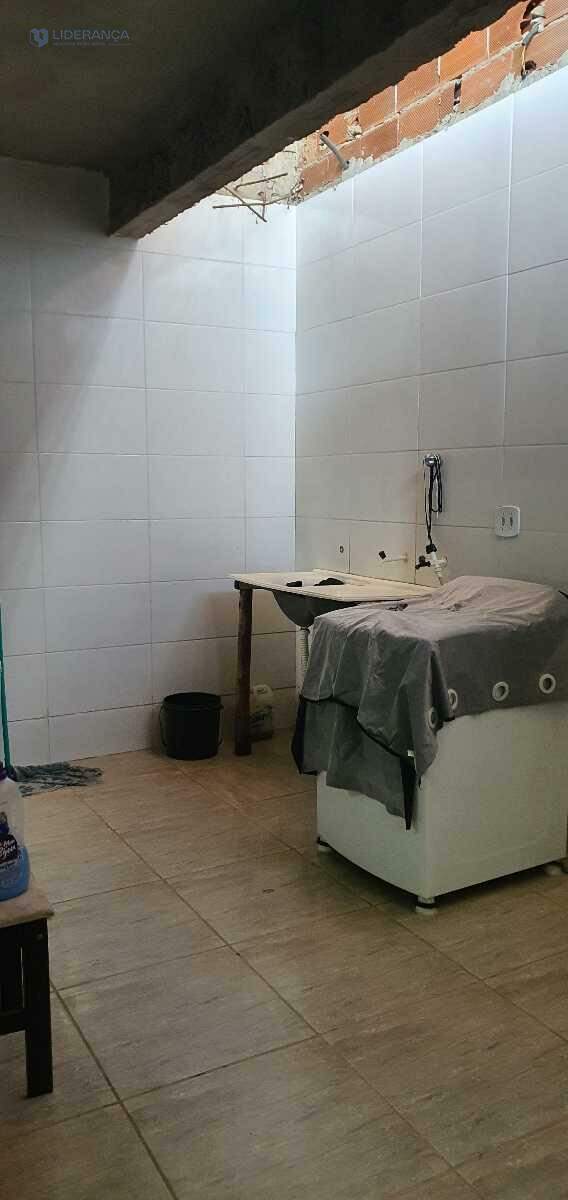 casa à venda no Loteamento Tãozinho Vilela: 