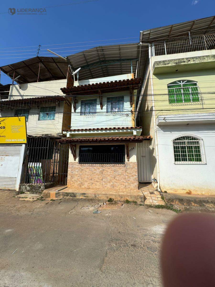 casa à venda no Centro: 