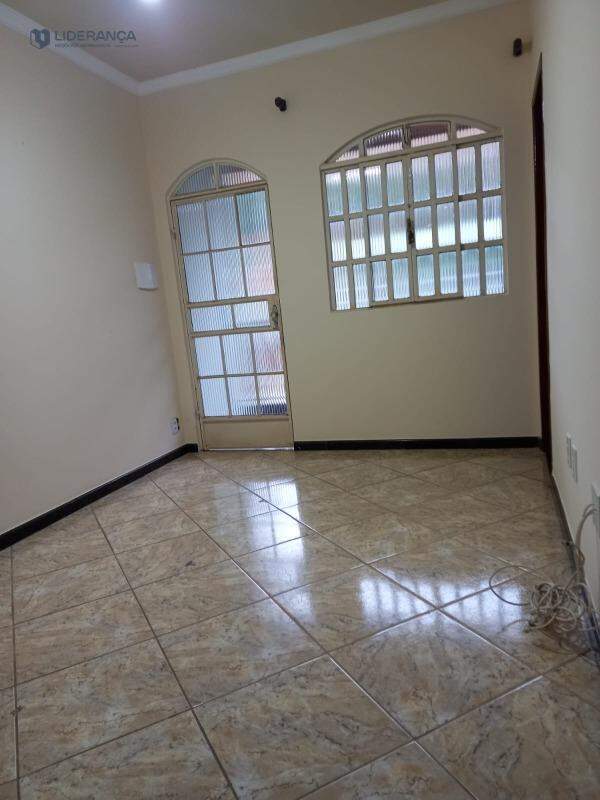 casa à venda no Maria da Glória: 