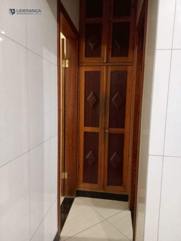 casa à venda no Maria da Glória: 