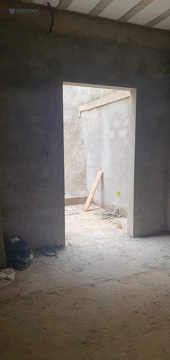 casa geminada à venda no Nossa Senhora das Graças: 