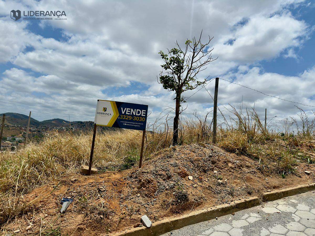 lote à venda no Santa Zita: 