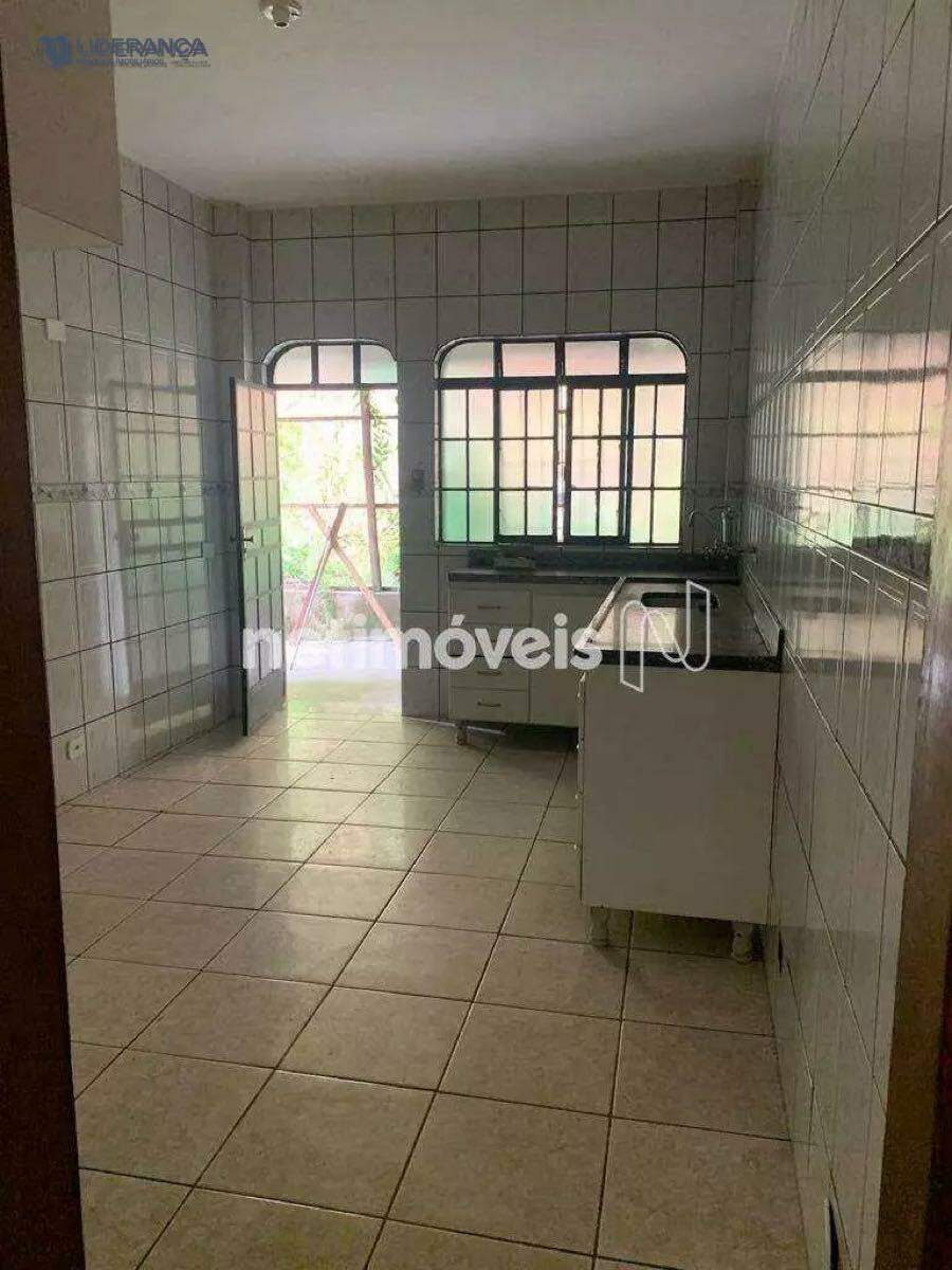 casa à venda no Limoeiro: 