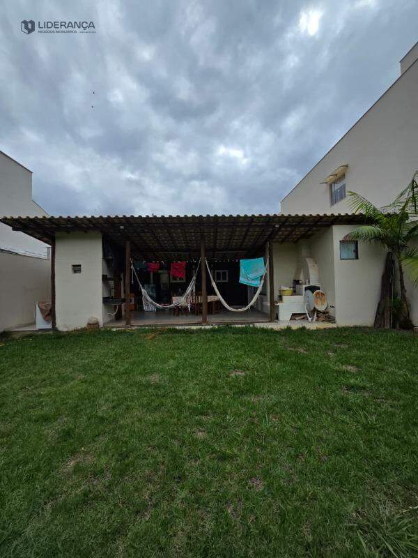 casa em condomínio à venda no Condomínio Morada do Lago 1: 