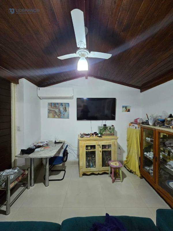 casa em condomínio à venda no Condomínio Morada do Lago 1: 