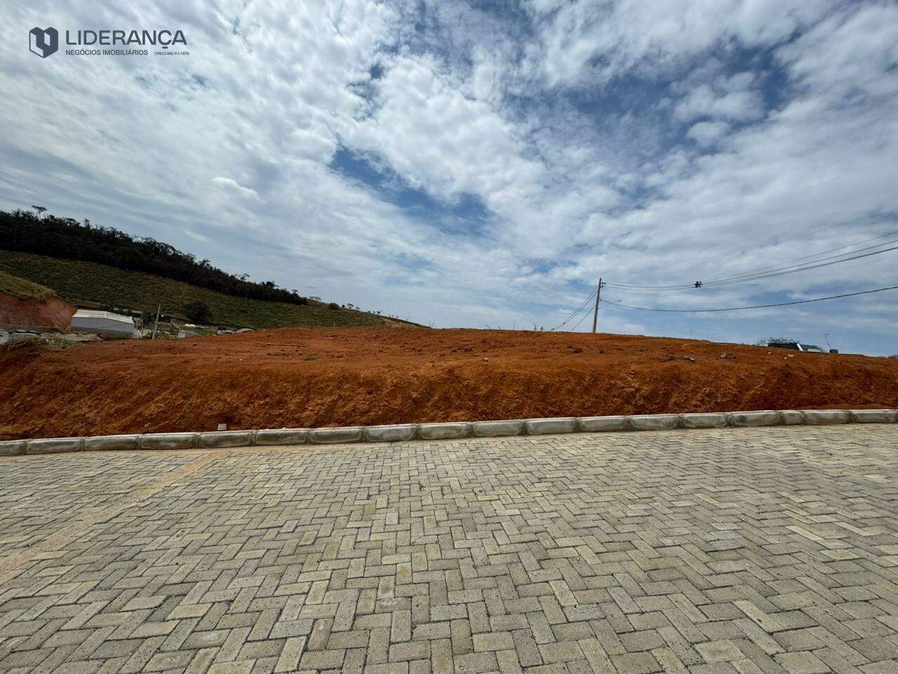 lote à venda no Moacir Maria: 