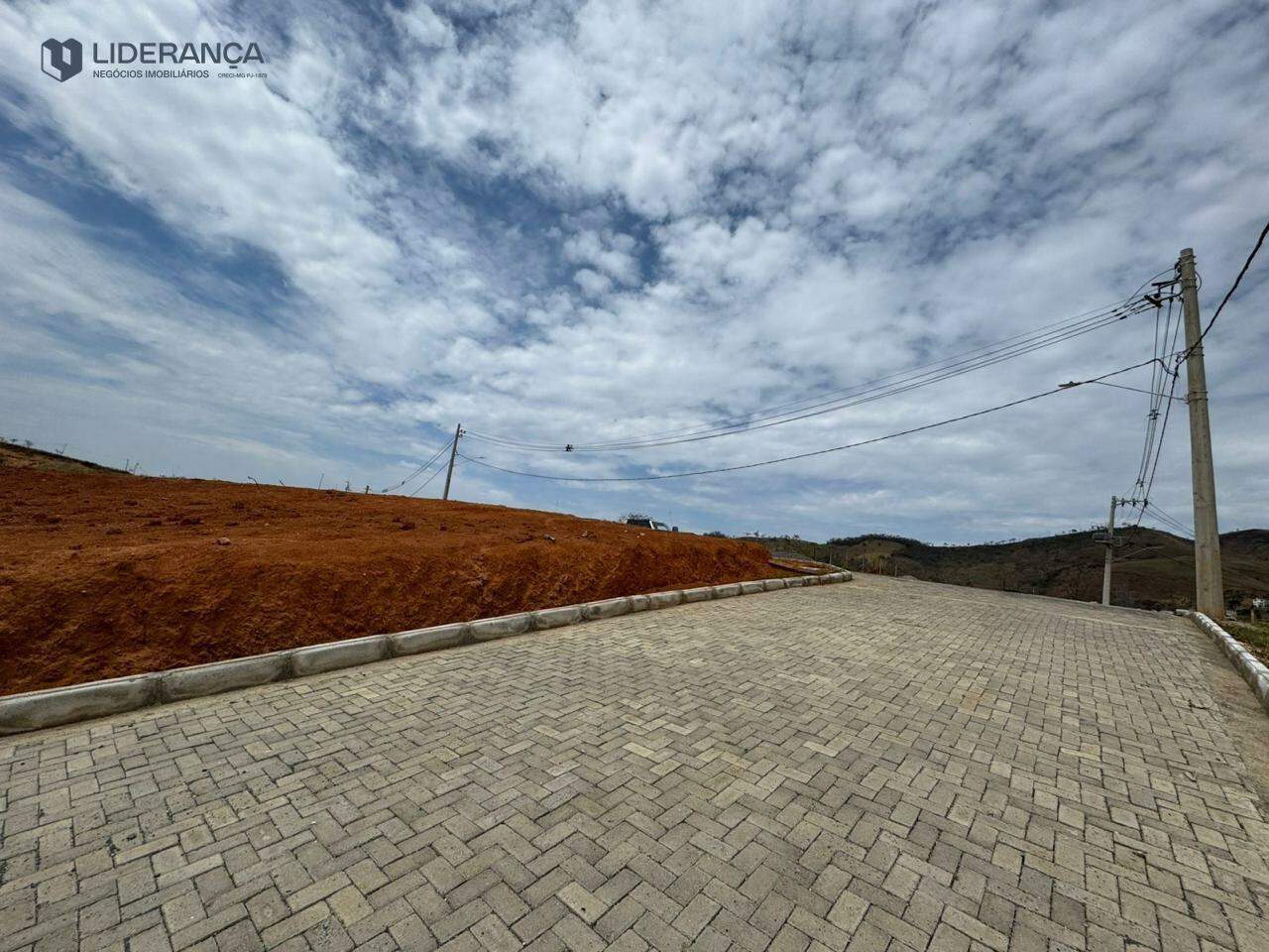 lote à venda no Moacir Maria: 