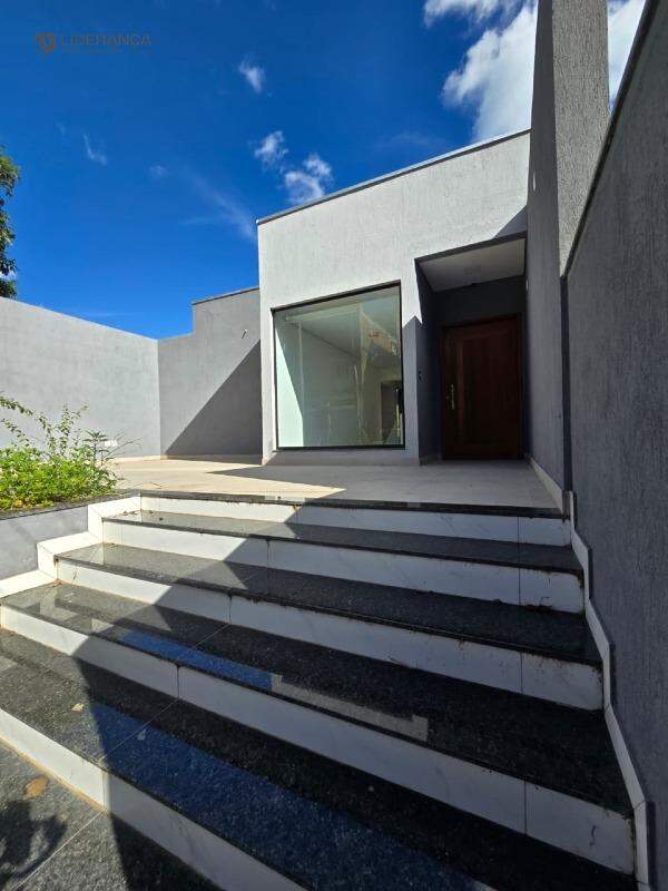 casa à venda no Limoeiro: 