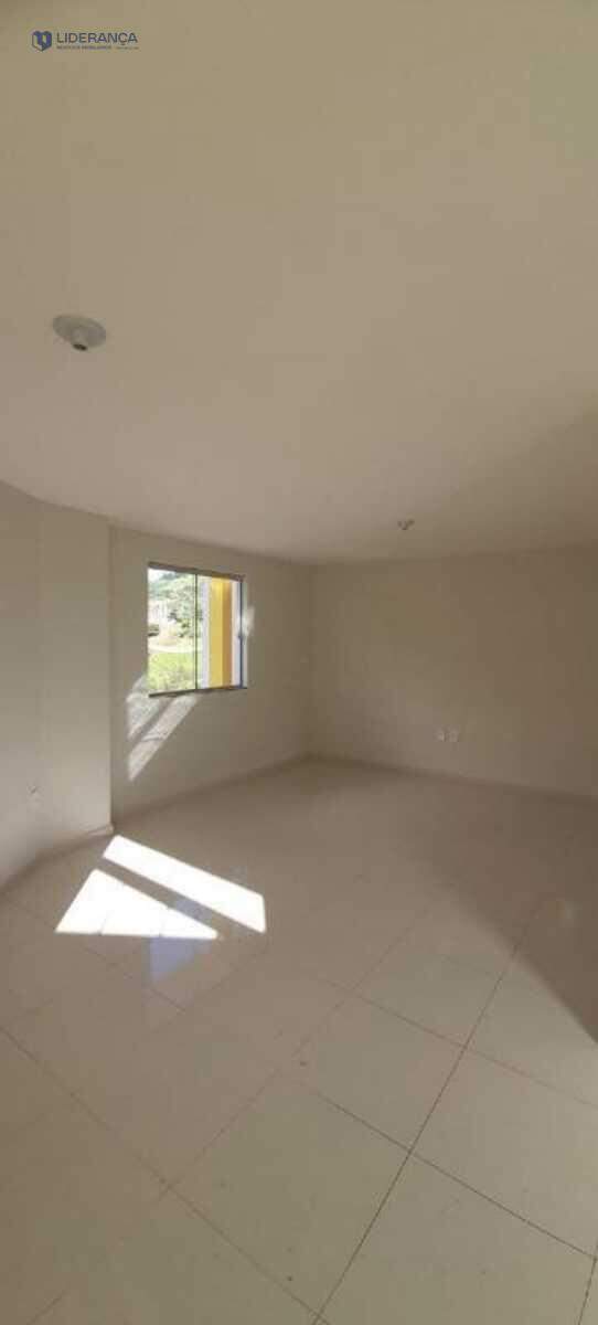 casa geminada à venda no Zacarias: 