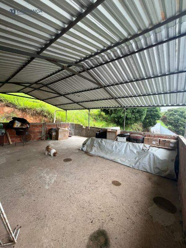 casa à venda no Zacarias: 