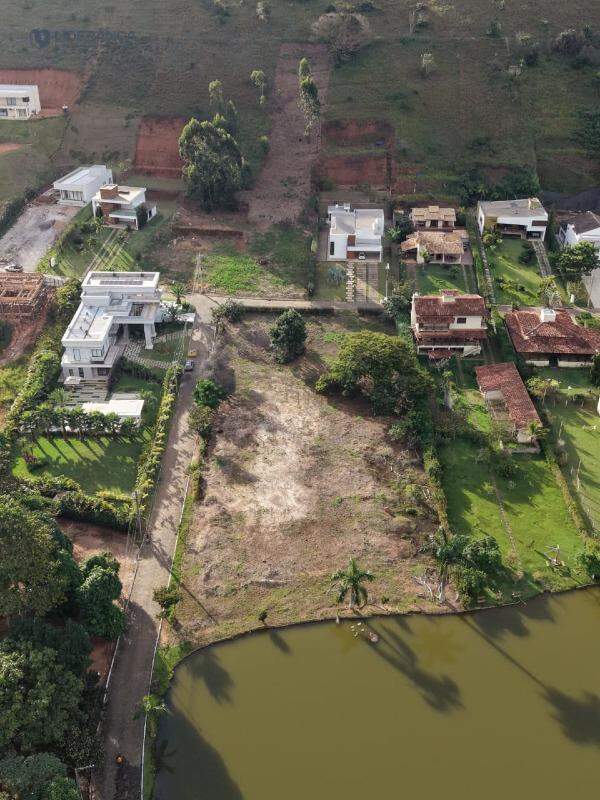 lote à venda no Condomínio Residencial Lagoas da Serra: 