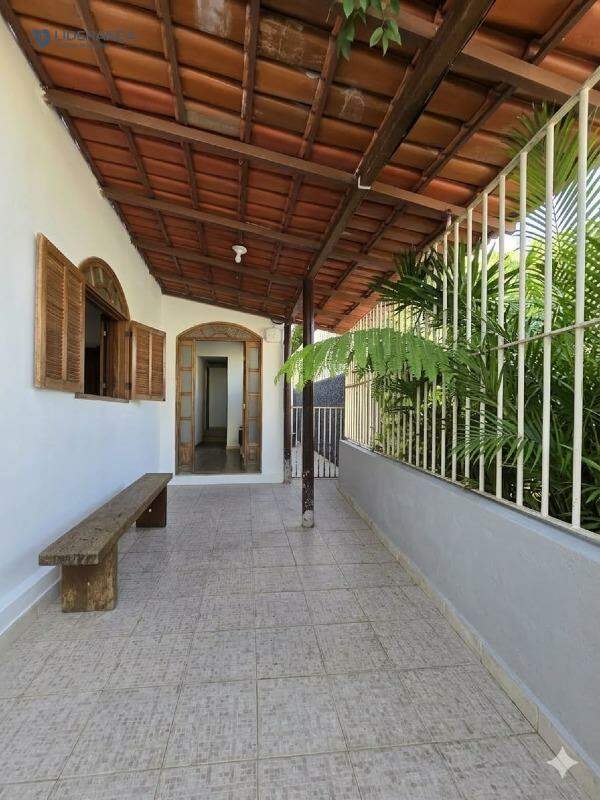 casa para aluguel no Centro: 
