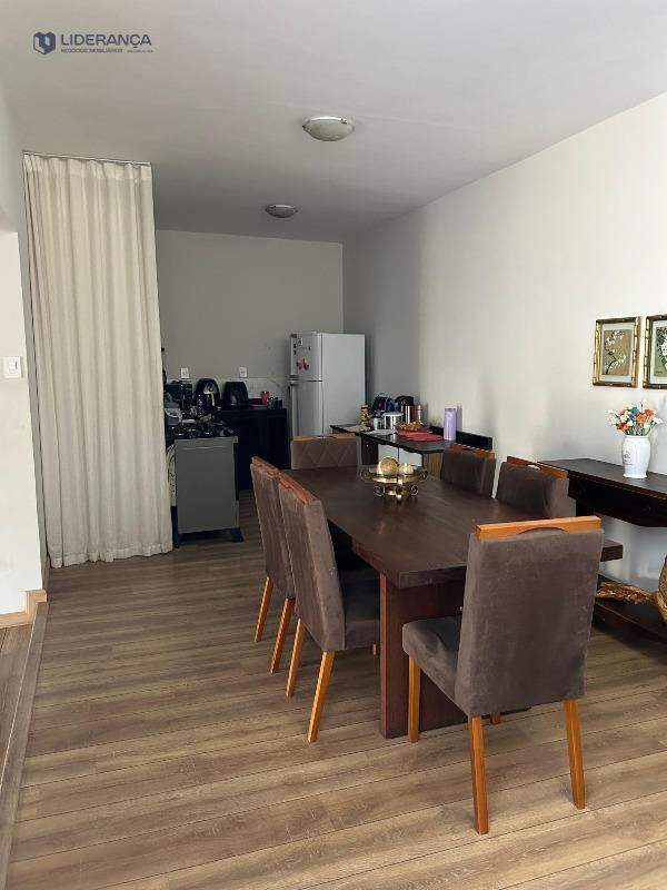 casa para aluguel no Centro: 