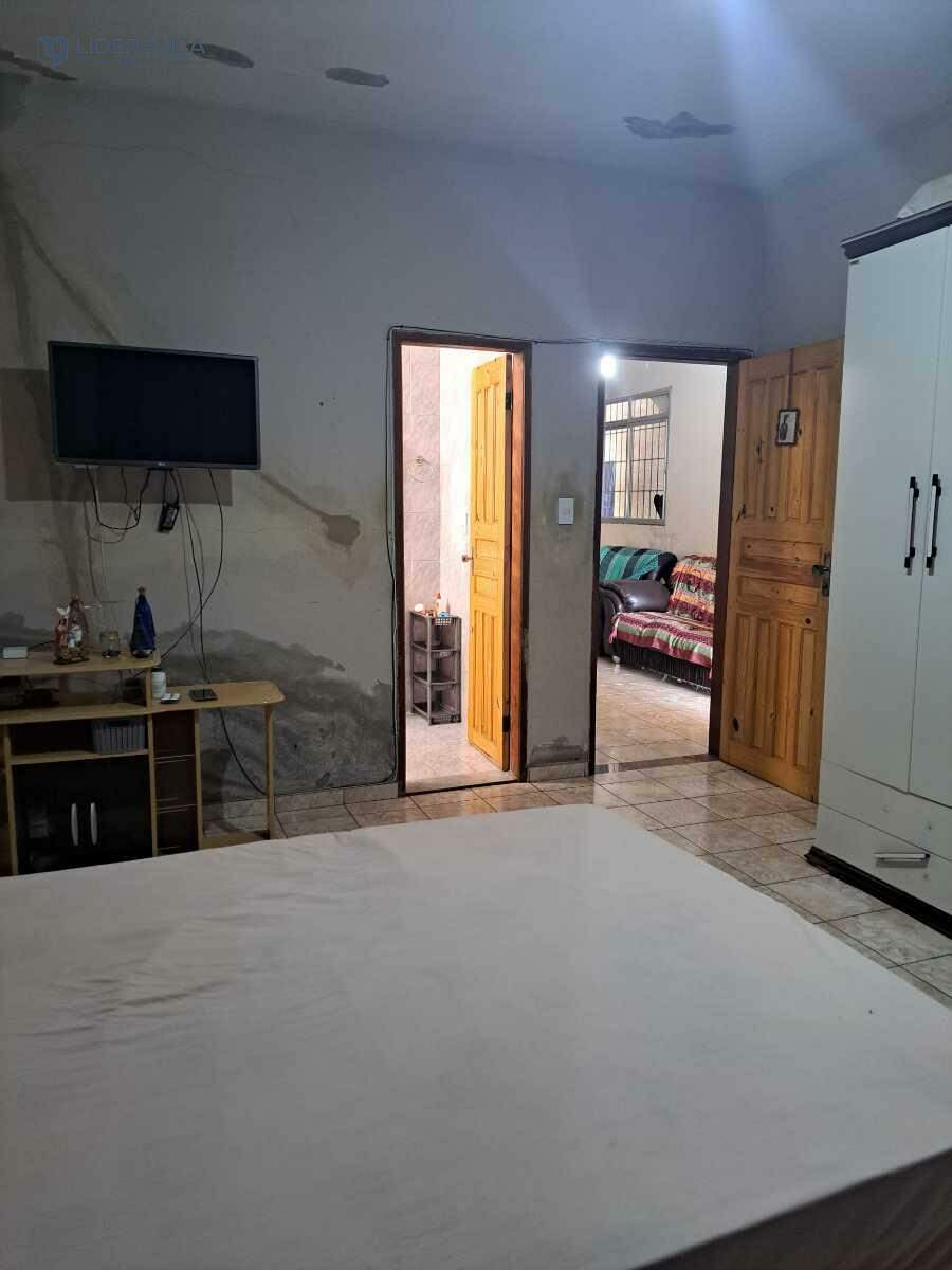 casa à venda no Limoeiro: 