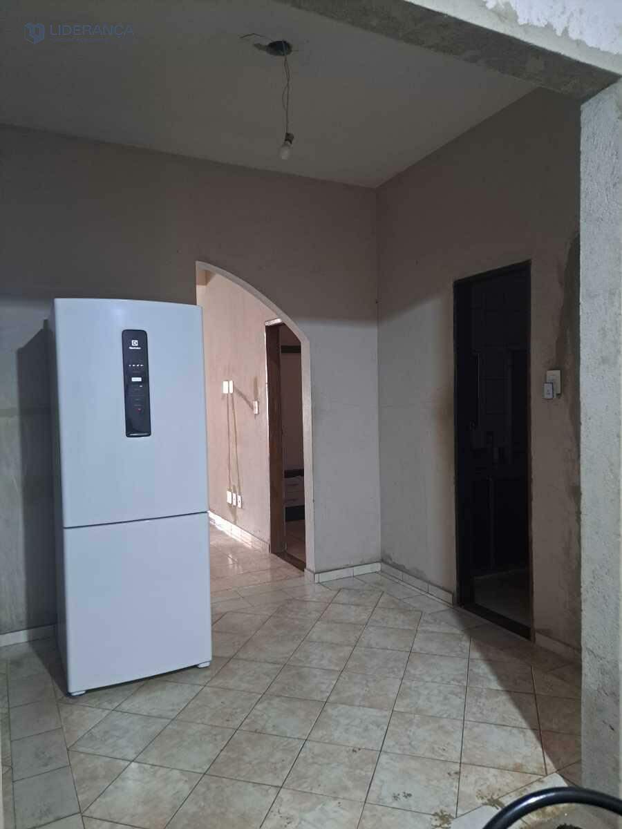casa à venda no Limoeiro: 