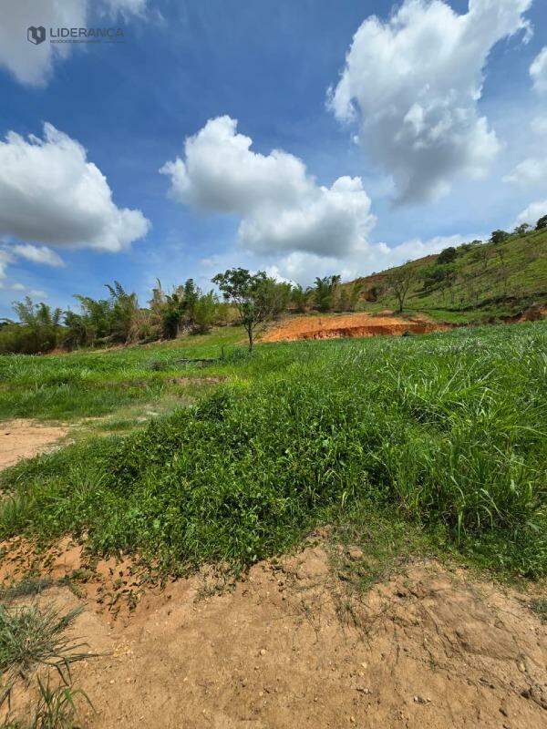 lote à venda no Zacarias: 