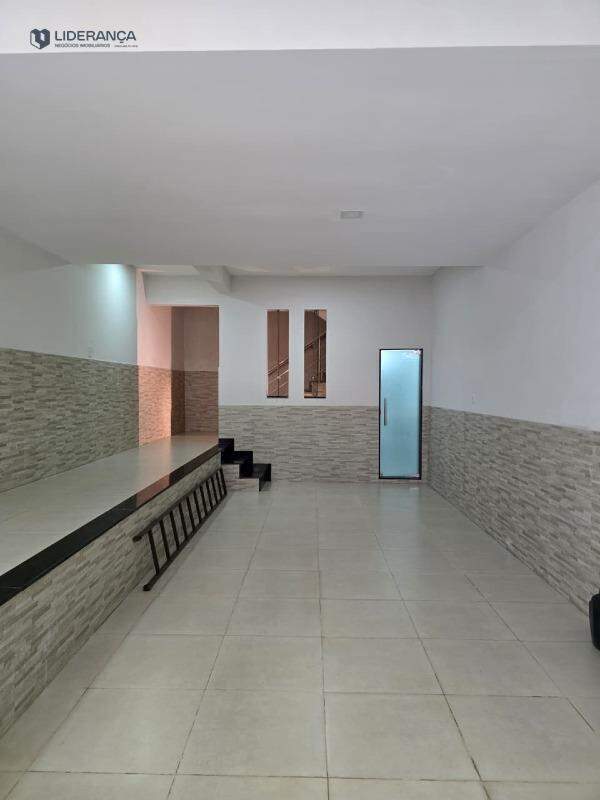casa à venda no Floresta: 