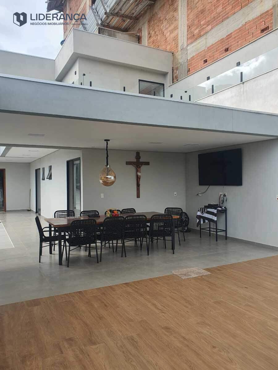 casa à venda no Loteamento Residencial Jardins La vie: 