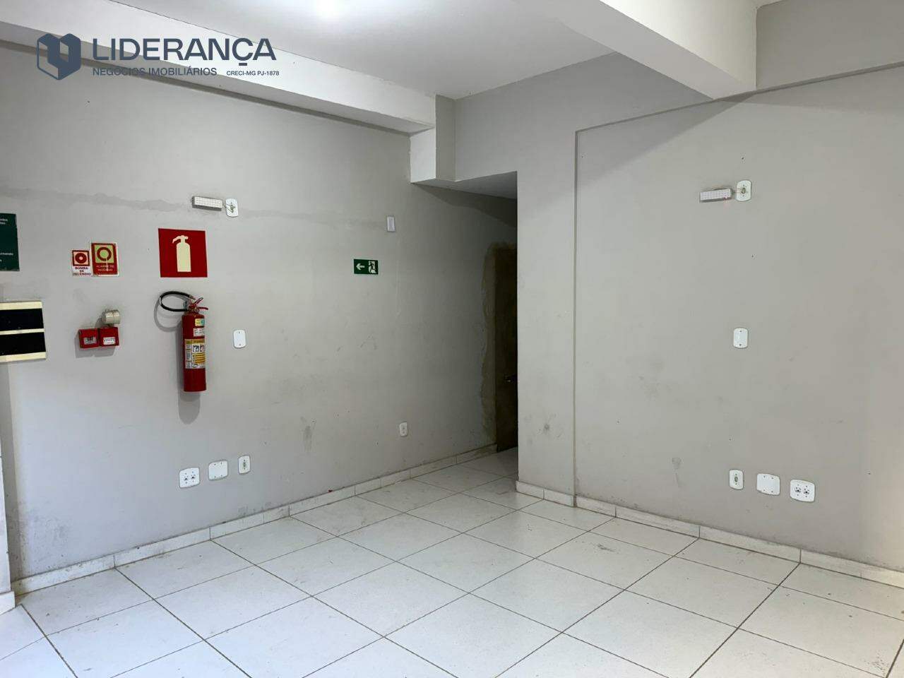ponto comercial para aluguel no Centro: 
