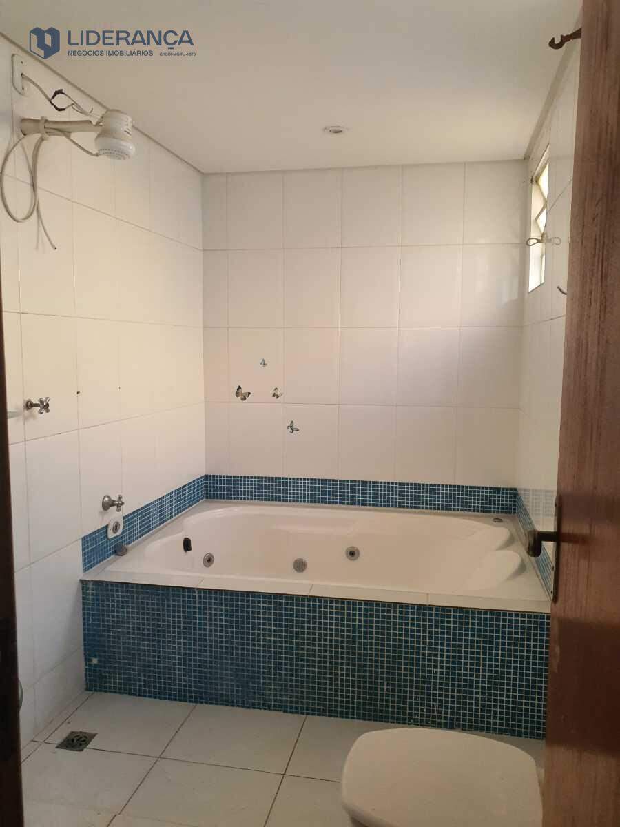casa à venda no Nossa Senhora Aparecida: 