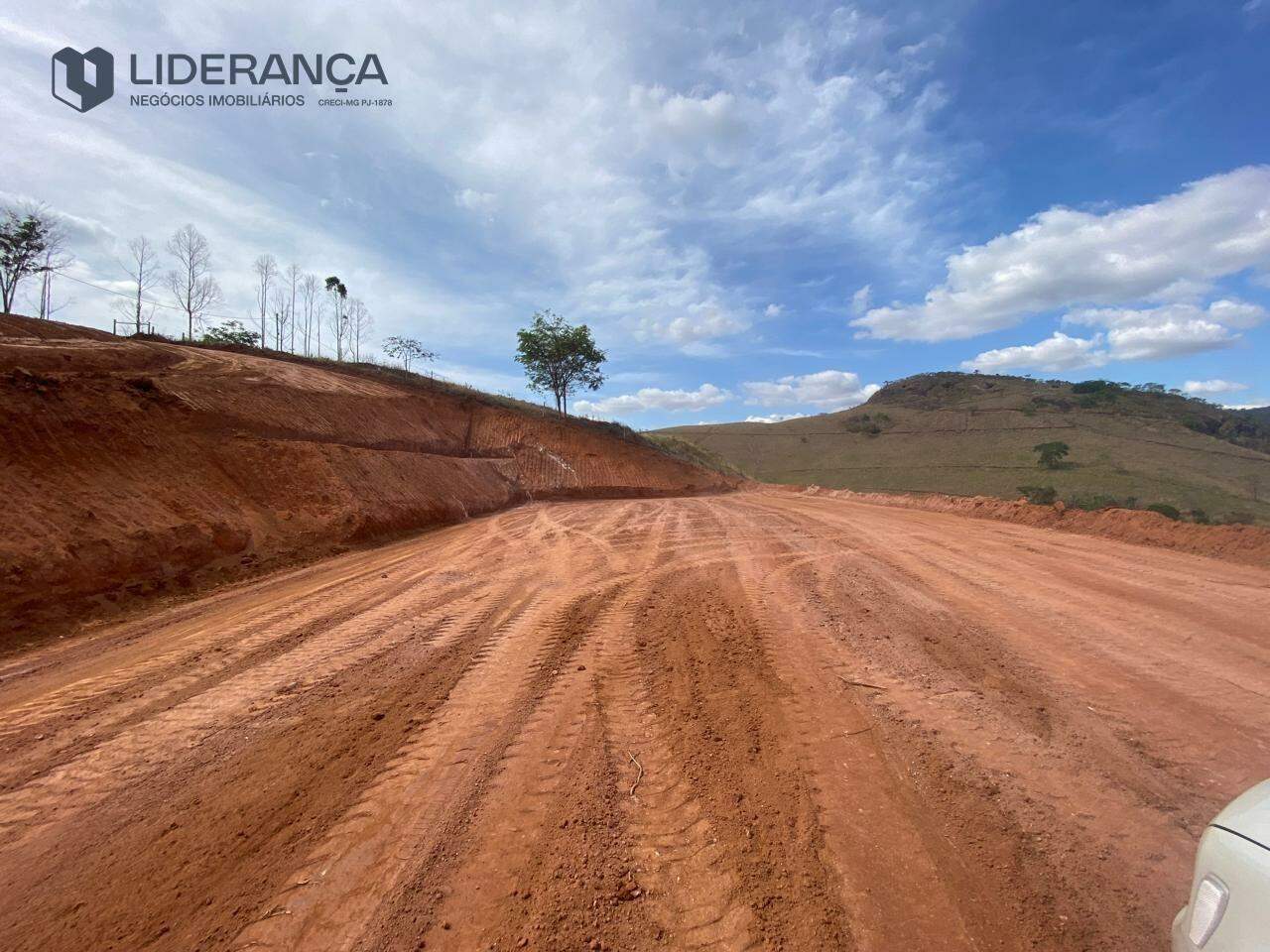 chácara à venda no Condominio Santa Ignacia: 