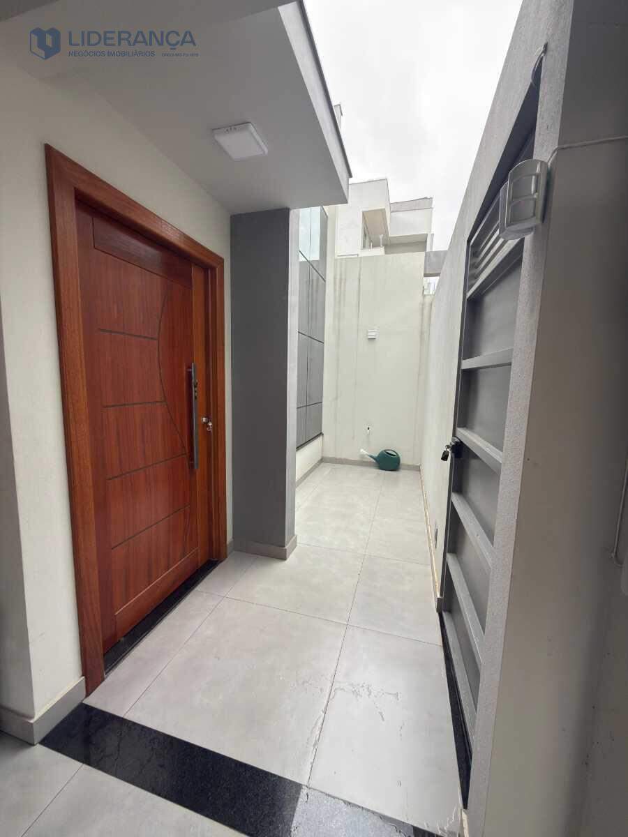casa à venda no Loteamento Alvorada (Santo Antônio): 