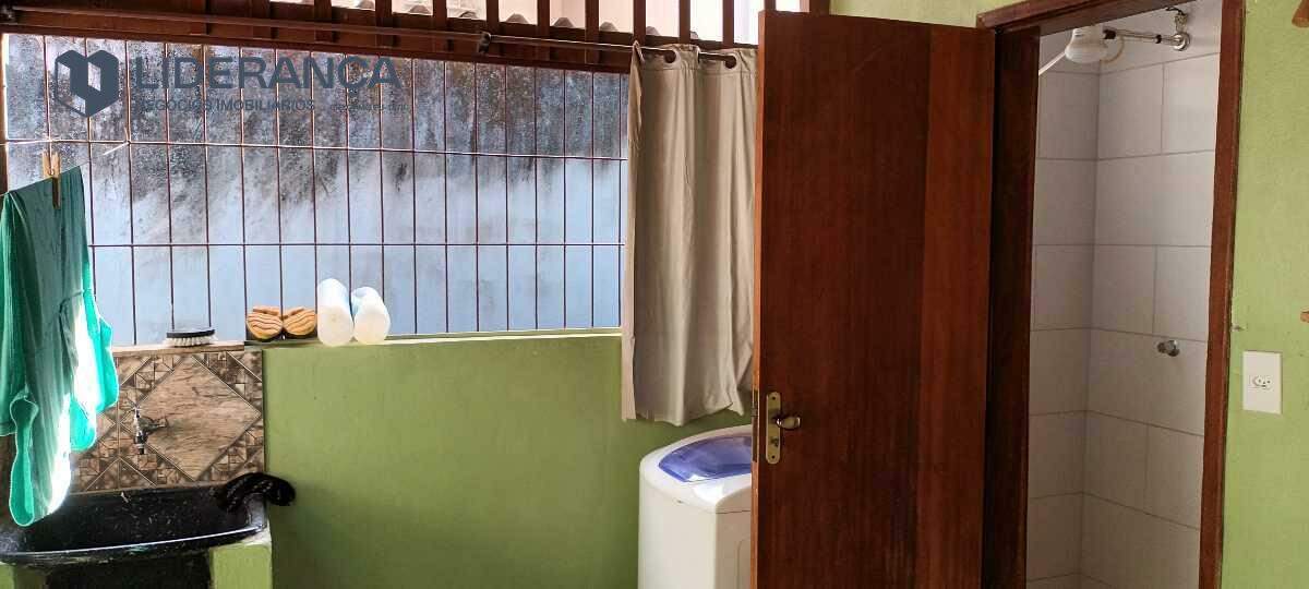 casa à venda no Zacarias: 