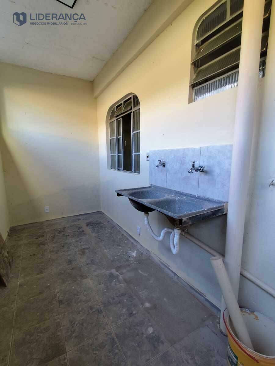 casa à venda no Esplanada: 