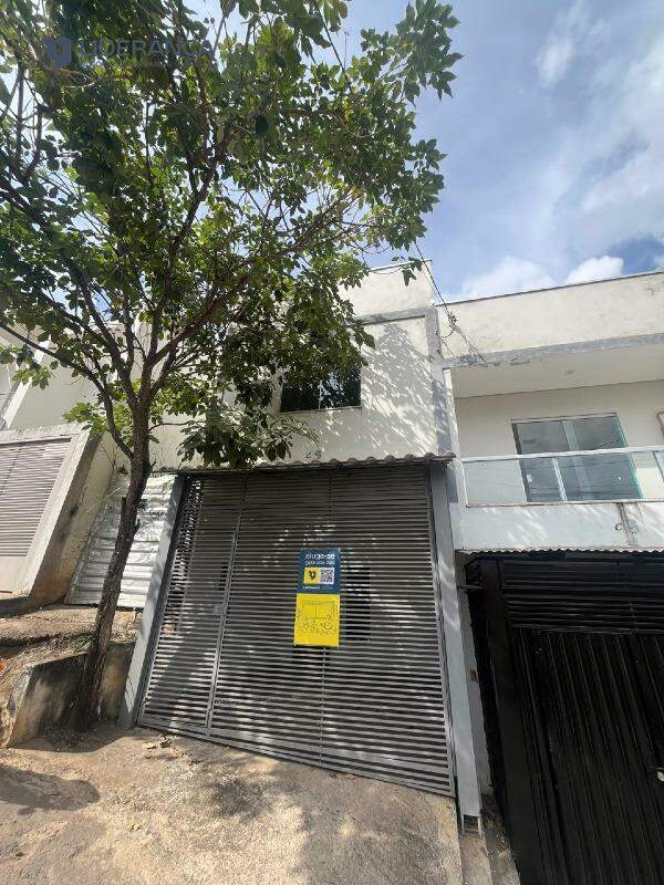 casa para aluguel no Loteamento Moacir Maria: 