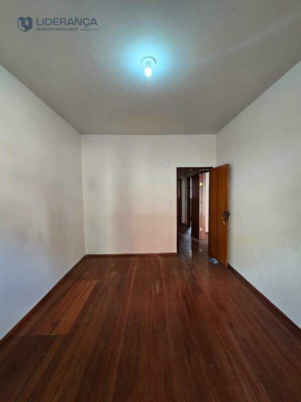 casa para aluguel no Dos Rodoviários: 