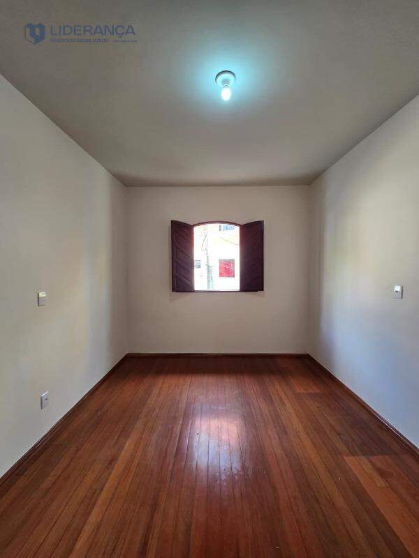 casa para aluguel no Dos Rodoviários: 