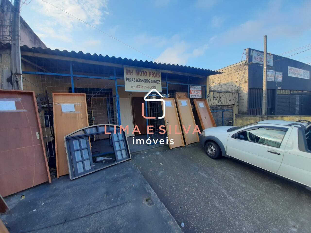 Salão Comercial para aluguel no Vila Jundiaí: 