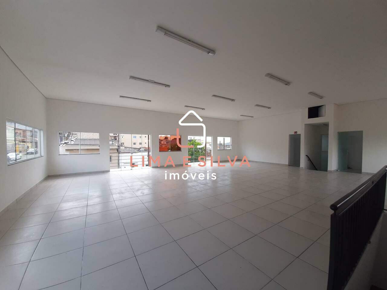 Sala Comercial para aluguel no Vila Brás Cubas: 