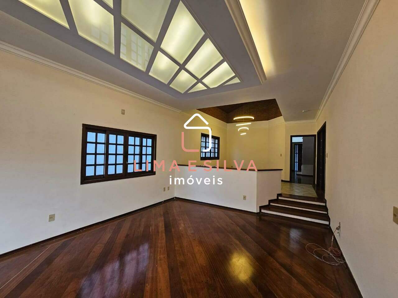 Casa para aluguel no Vila Lavínia: 