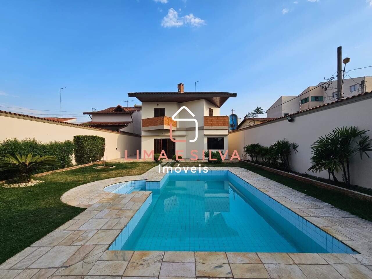 Casa para aluguel no Vila Lavínia: 