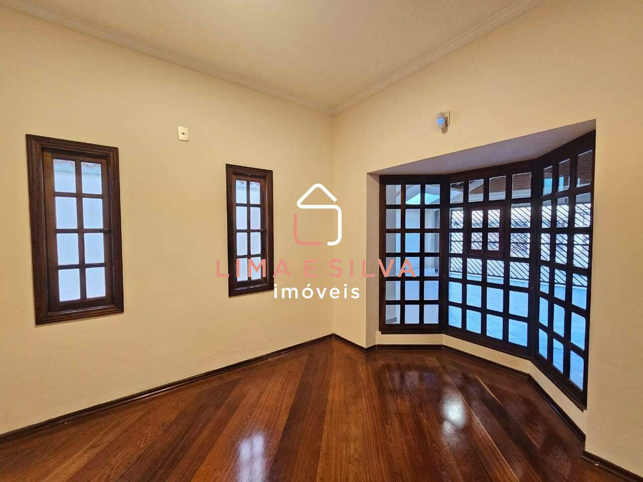 Casa para aluguel no Vila Lavínia: 