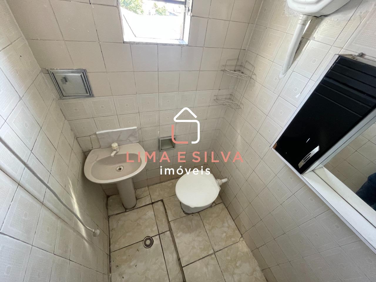 Casa para aluguel no Vila Bernadotti: 