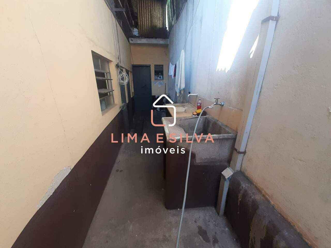 Casa para aluguel no Braz Cubas: 