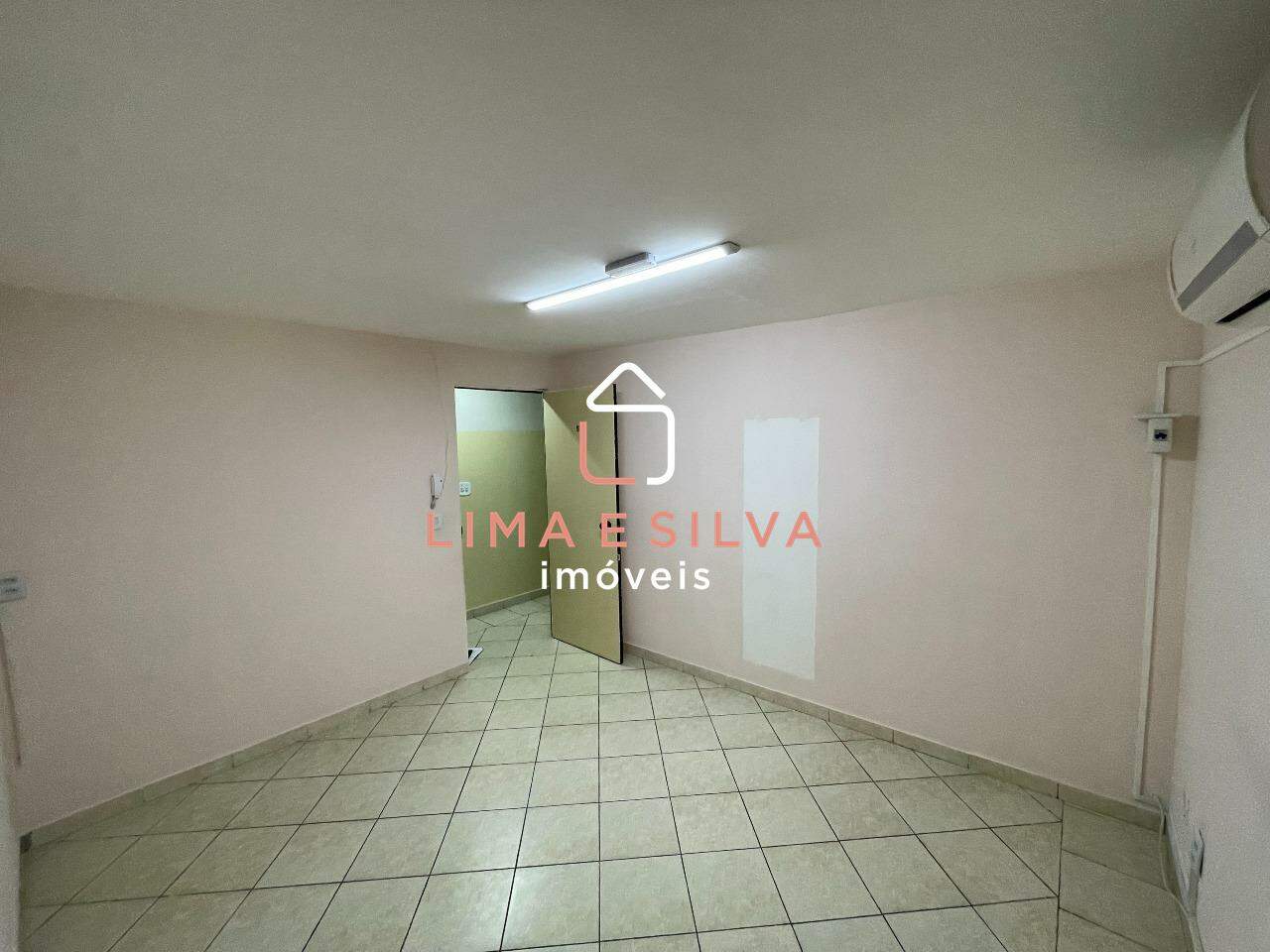 Sala Comercial para aluguel no Braz Cubas: 