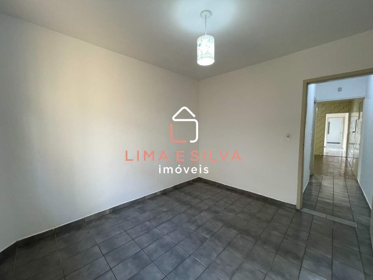 Casa para aluguel no Jardim Universo: 