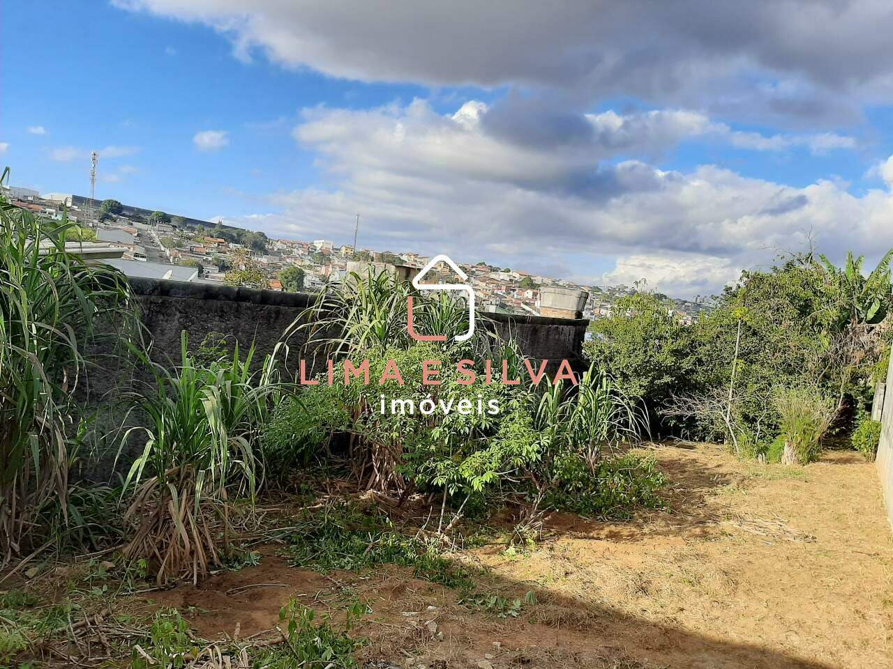 Terreno Comercial para aluguel no Vila Paulista: 