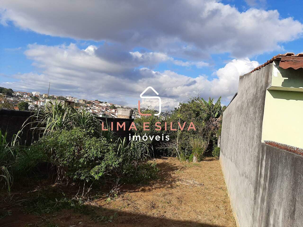 Terreno Comercial para aluguel no Vila Paulista: 