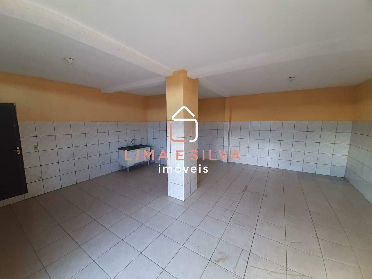 Salão Comercial para aluguel no Vila São Sebastião: 