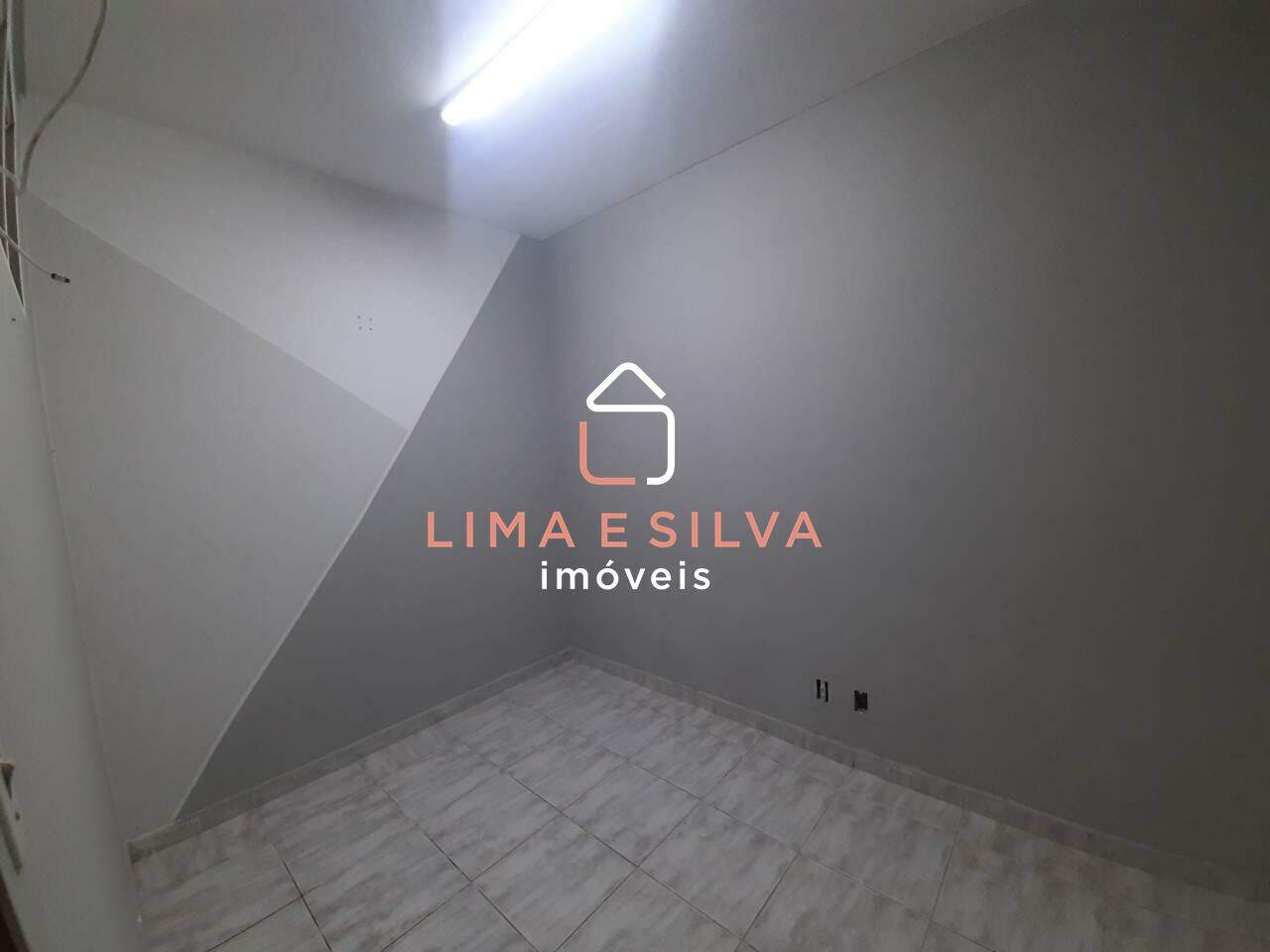 Salão Comercial para aluguel no Centro: 