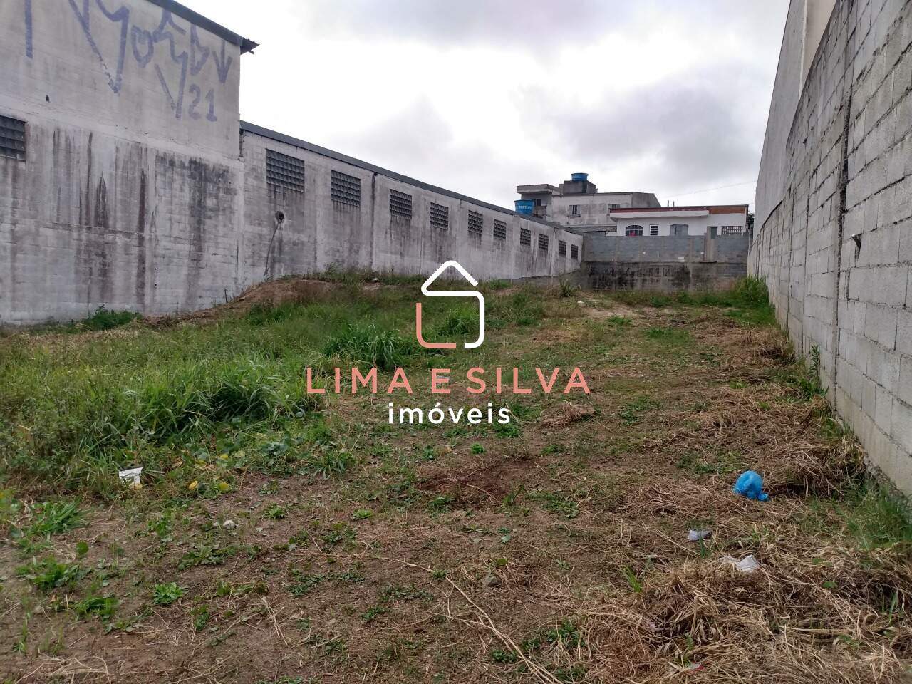 Terreno Comercial para aluguel no Vila Brasileira: 