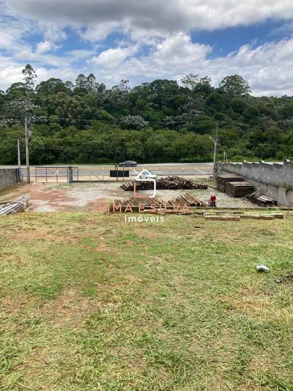 Galpão Comercial para aluguel no Vila Moraes: 